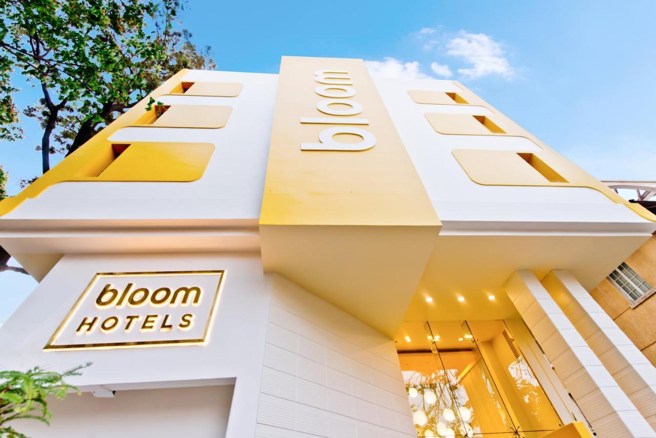 Bloom Hotel - Indiranagar Бангалор Экстерьер фото